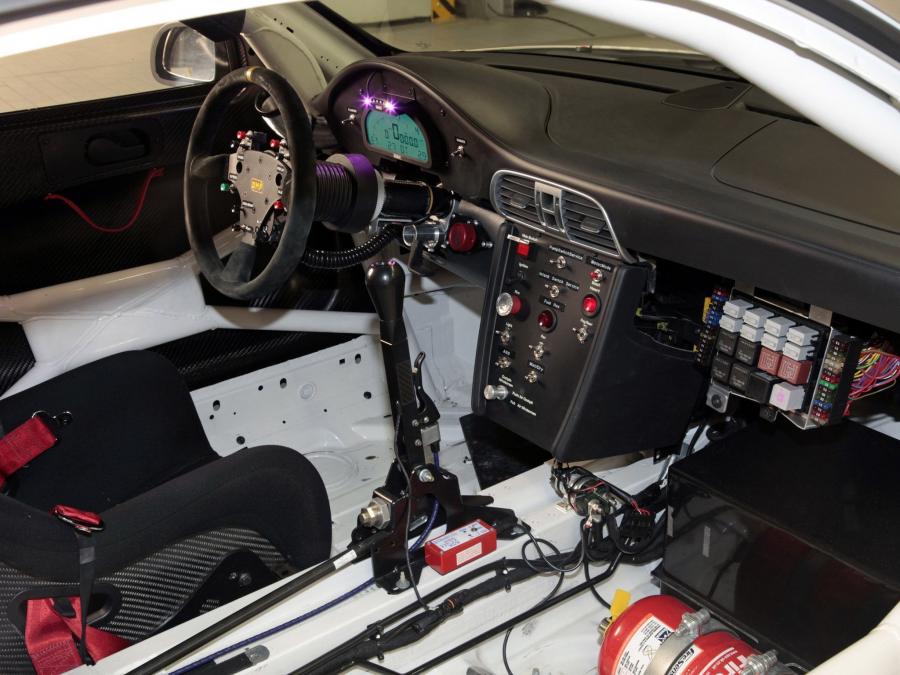  Porsche 911 GT3 R 2009 года  (фото 3 из 8)